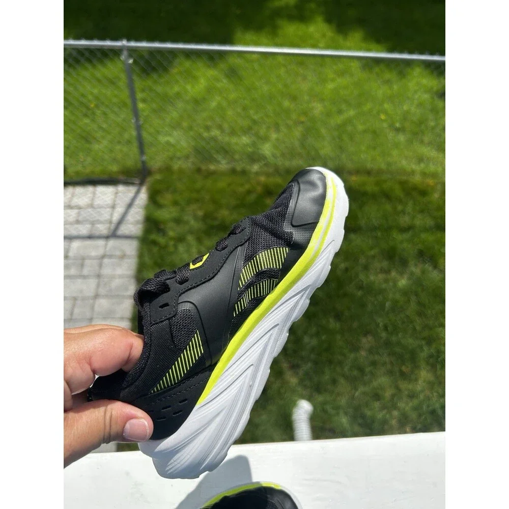 Reebok Boys Running Shoes Black Neon Yellow Size 1K